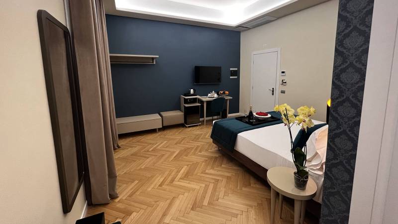 LBH-Hotel-Caravita-roma-suite-corso-jacuzzi-205-IMG-8942